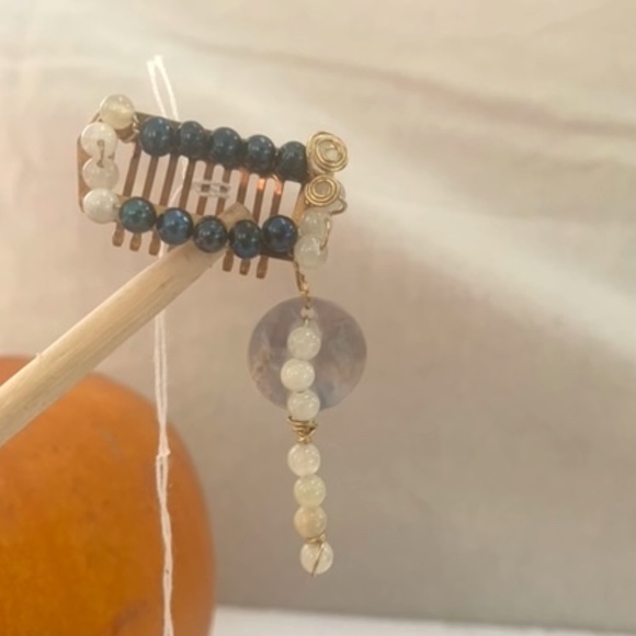 Children's Small Blue & White Handmade Hair Comb - Picture 6 of 7